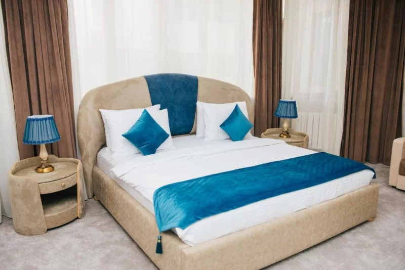 Sunday Hotel Baku 4*