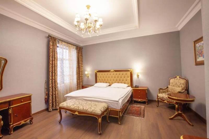 Shah Palace Hotel 4*