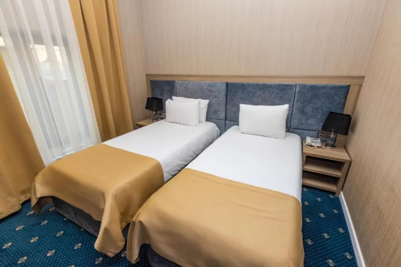 Grand Midway Hotel 4*