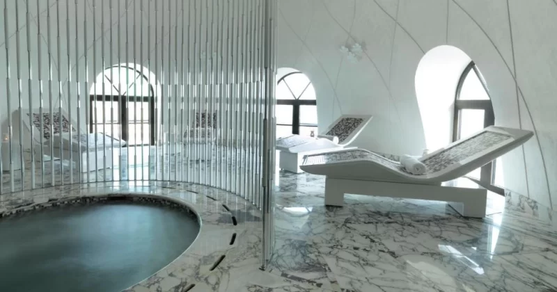Four Seasons Hotel Baku 5*