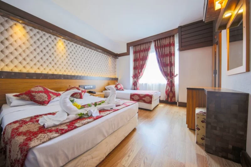 Gold & Spa Naftalan 5*