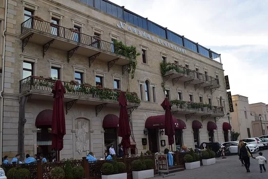 Shah Palace Hotel 4*